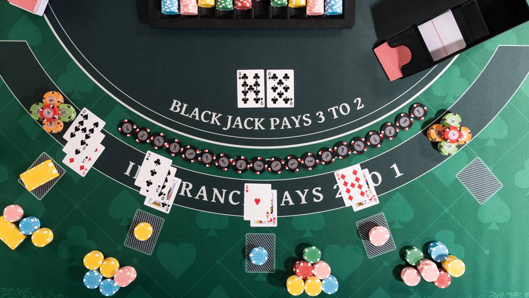 Cách chơi blackjack online